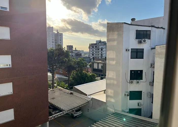P 10 Com 3 Quartos E 2 Banheiros *