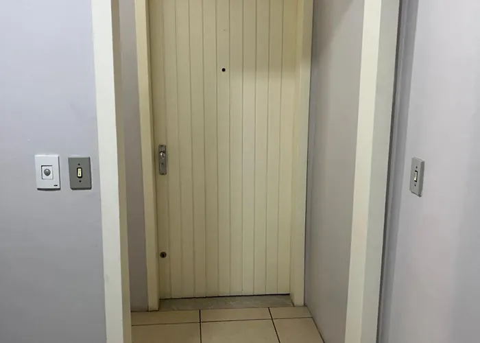 P 10 Com 3 Quartos E 2 Banheiros * Porto Alegre